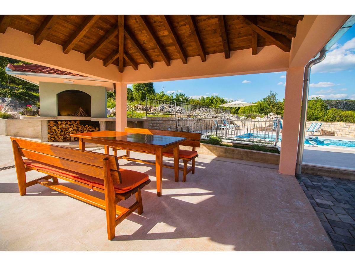 Villa Katja Omiš Exterior foto
