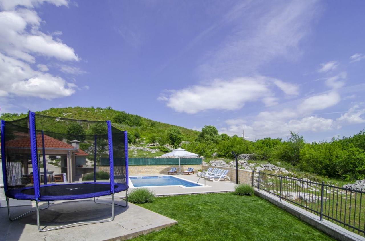 Villa Katja Omiš Exterior foto